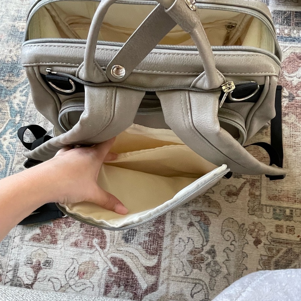 La’Mare Diaper bag back pack - Picture 9 of 11